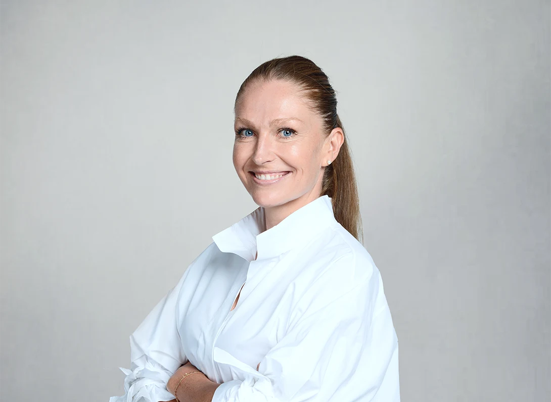 Caroline_Huettinger